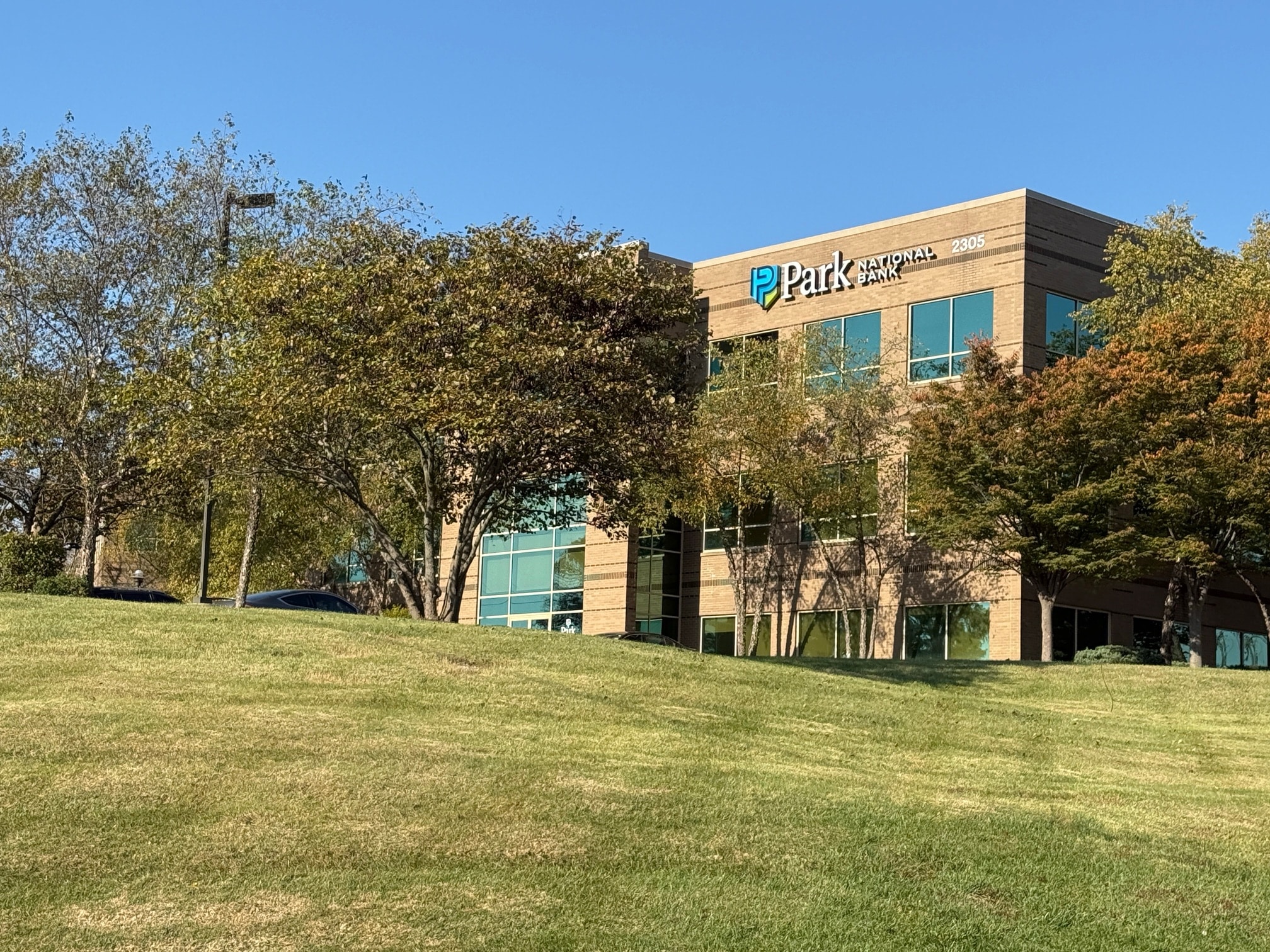 Park National Bank branch office building in Louisville, KY